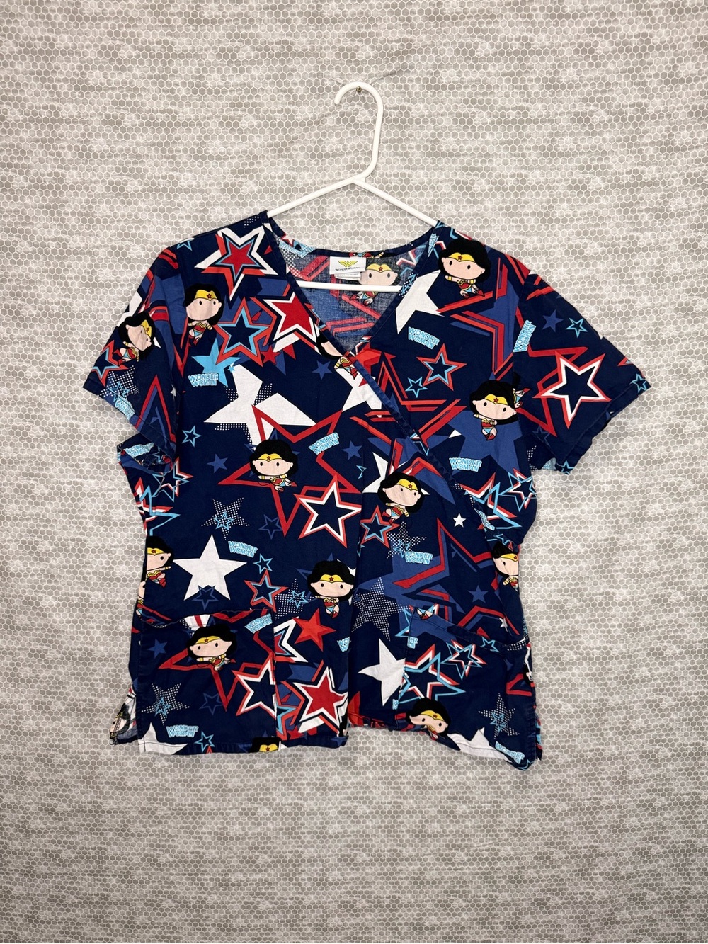 Unbranded Women’s Navy Star Print Short Sleeve Scrub Top